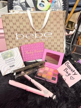 BEAUTY BAG! Grace Smoothing Hydrating Gel Pink Eyeshadow Pink Flat Iron w/ Tote